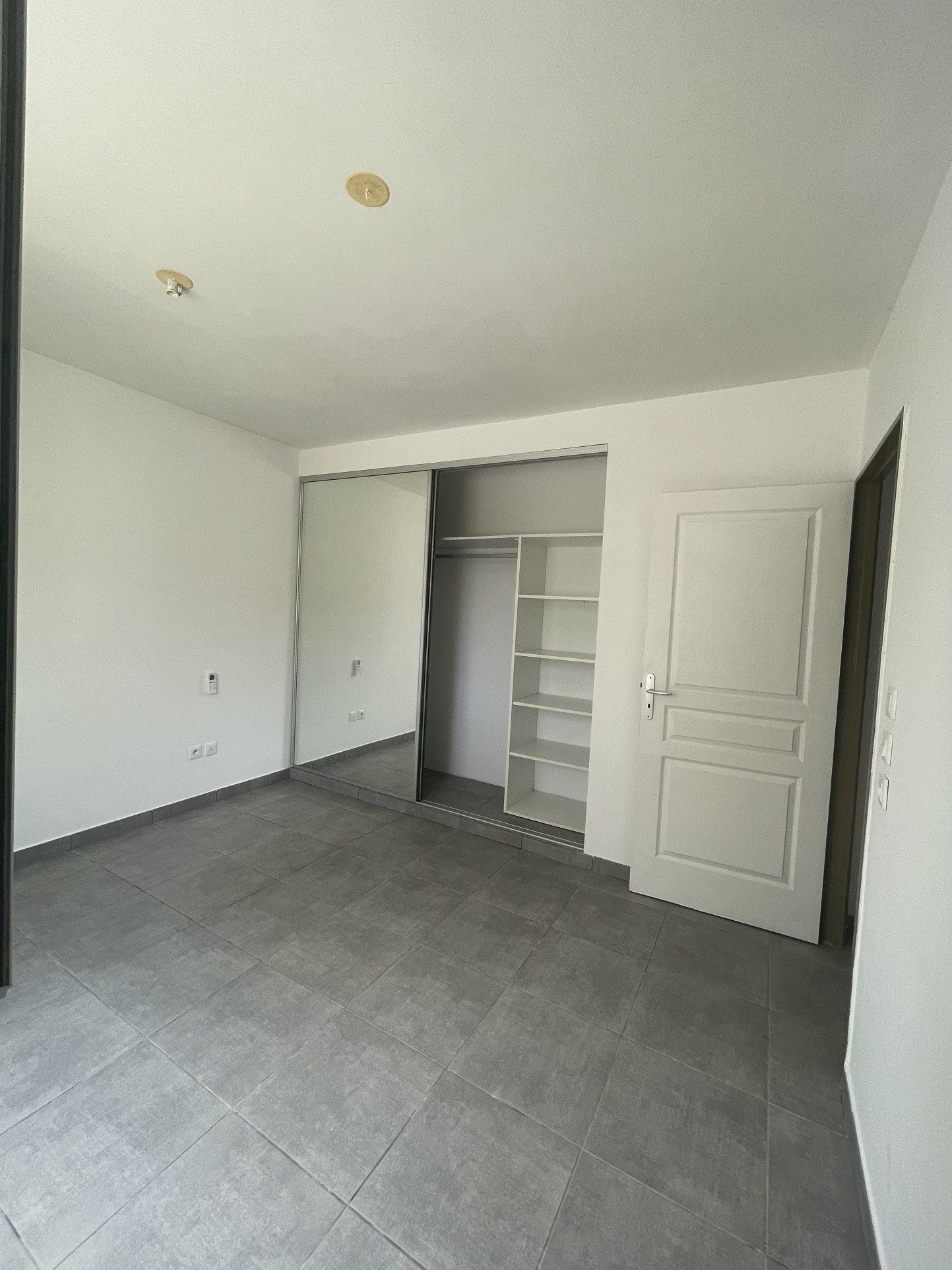 Vente Appartement à Sainte-Suzanne 3 pièces