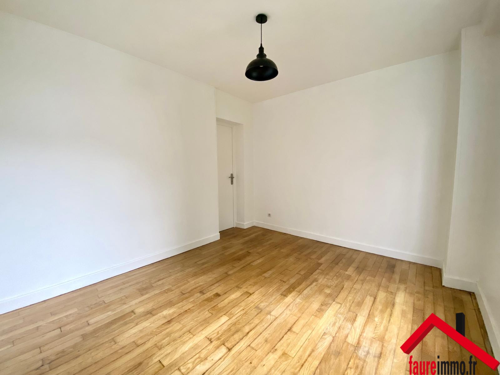 Location Appartement à Brive-la-Gaillarde 3 pièces