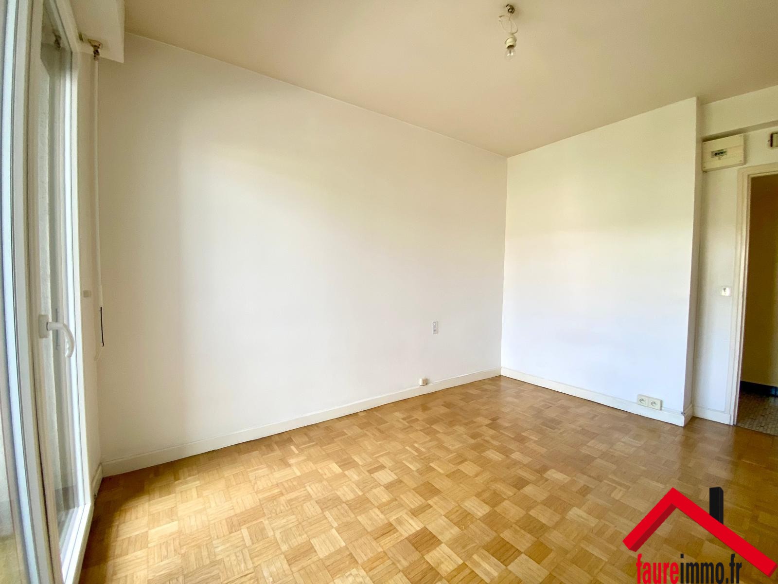 Location Appartement à Brive-la-Gaillarde 2 pièces