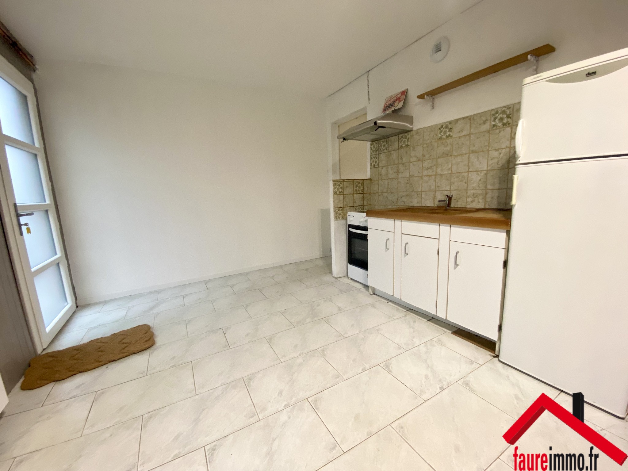 Location Appartement à Brive-la-Gaillarde 2 pièces