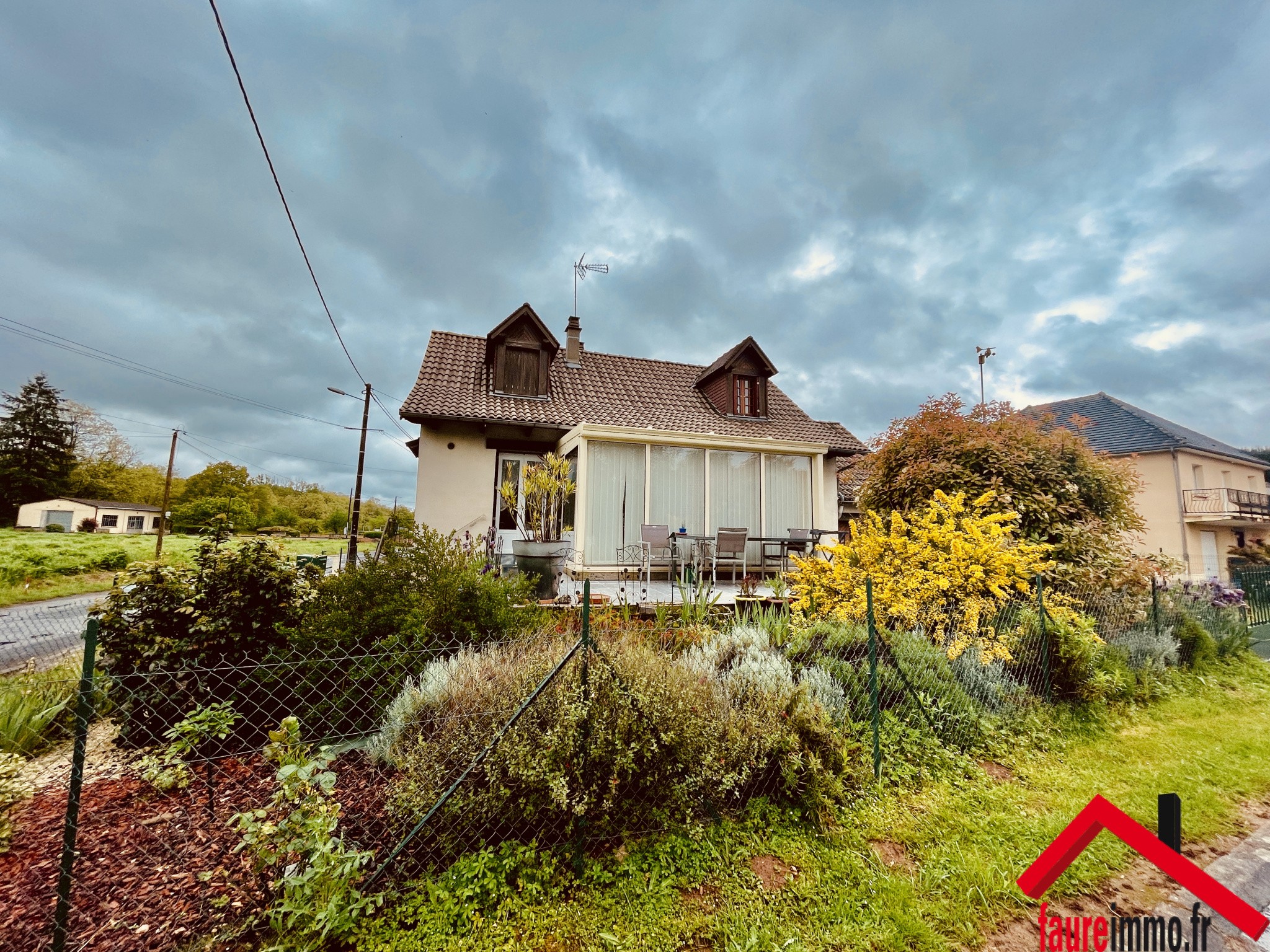 Vente Maison à Saint-Aulaire 3 pièces