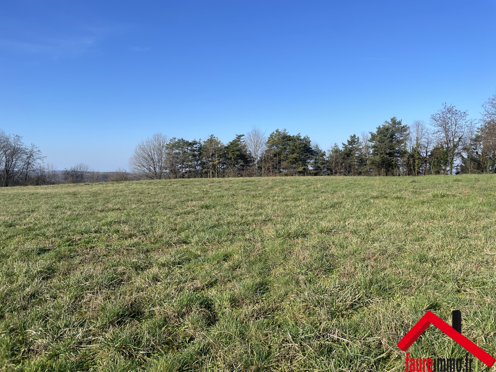 Vente Terrain à Ayen 0 pièce