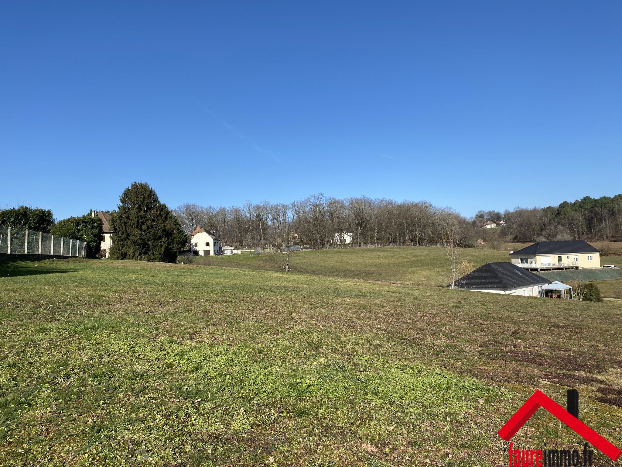 Vente Terrain à Sainte-Féréole 0 pièce