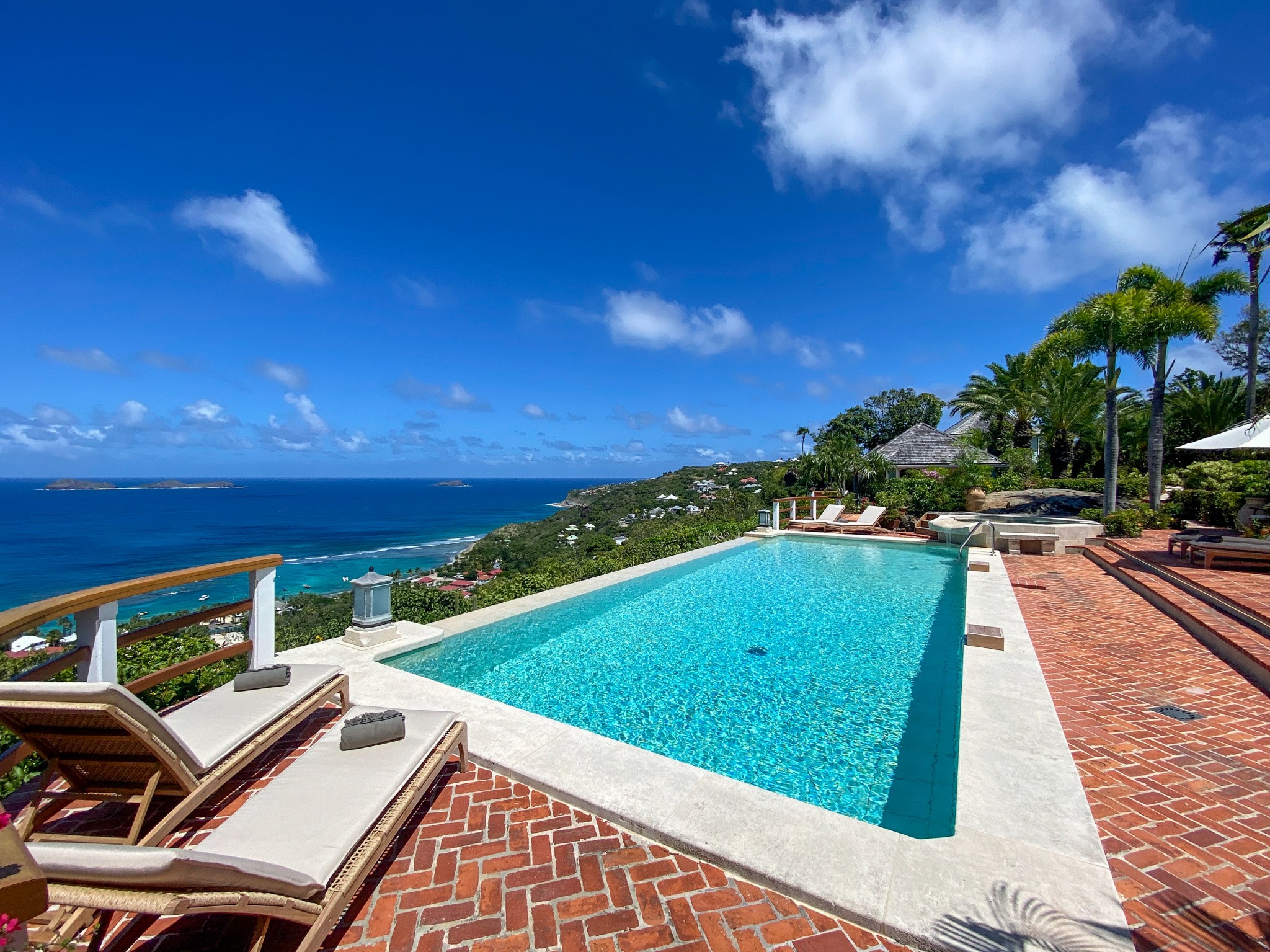 Location Maison à Saint-Barthélemy 6 pièces