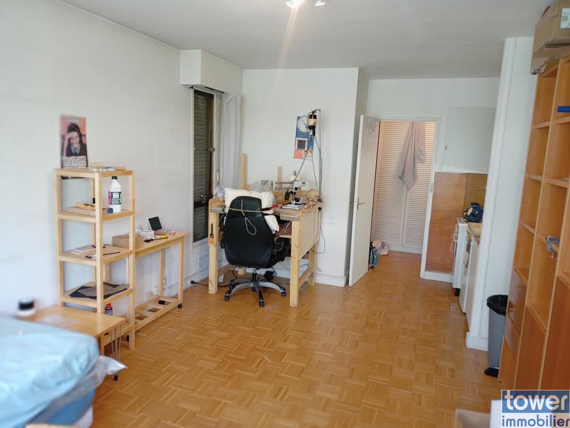 Vente Appartement à Paris Buttes-Chaumont 19e arrondissement 1 pièce