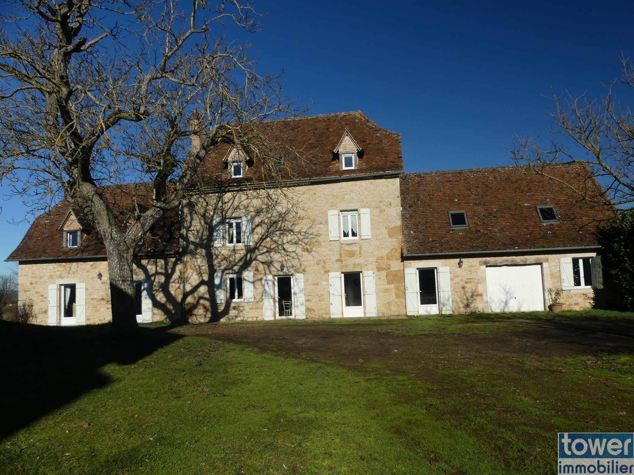 Vente Maison à Villeneuve 32 pièces