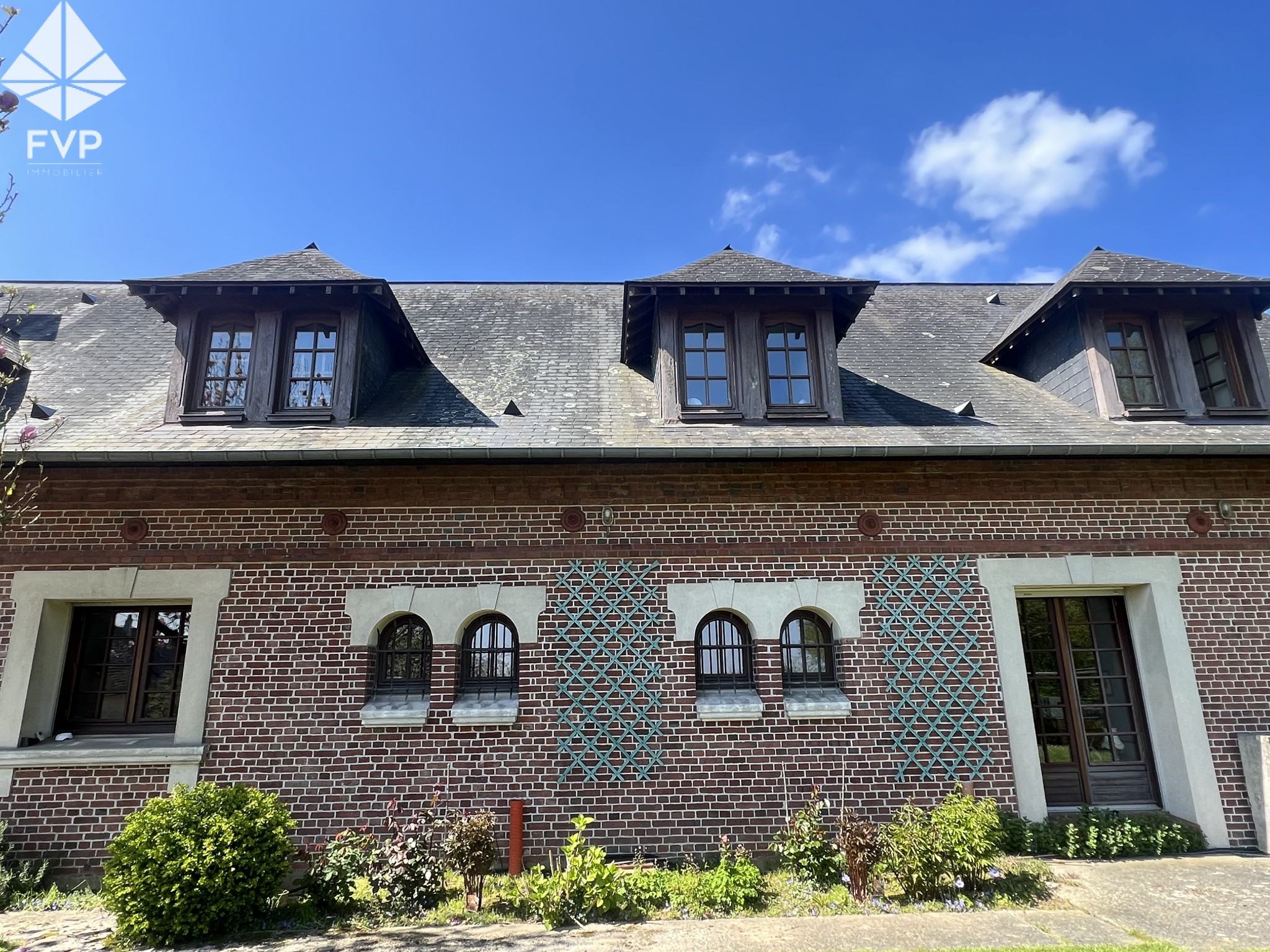 Vente Maison à Lillebonne 6 pièces