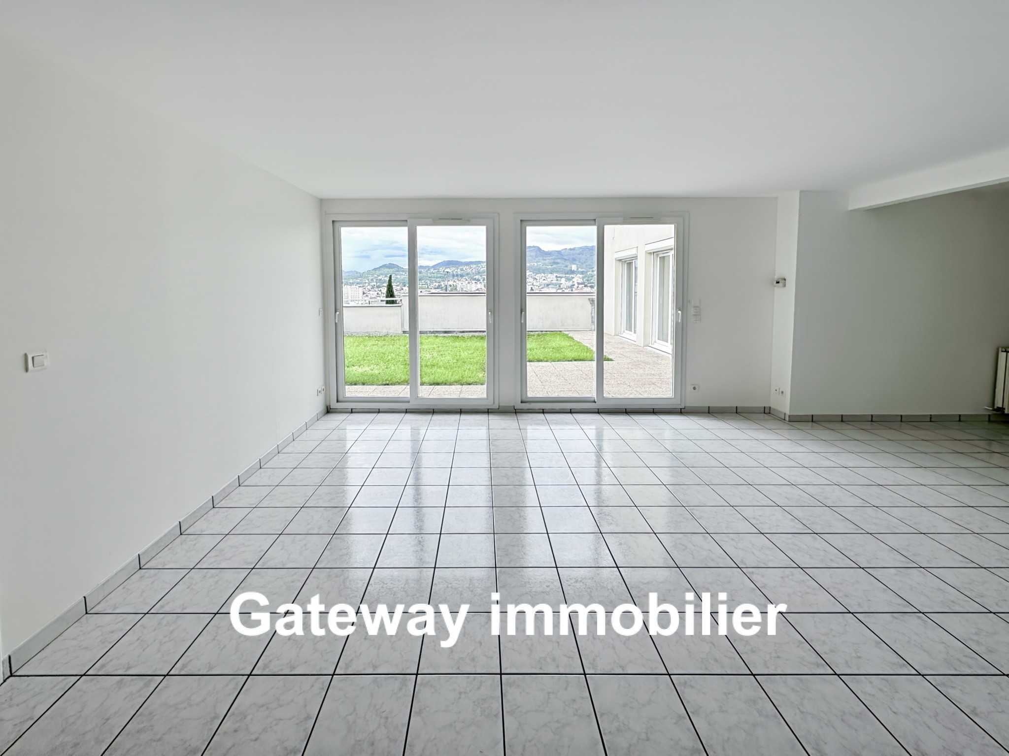 Vente Appartement à Clermont-Ferrand 6 pièces