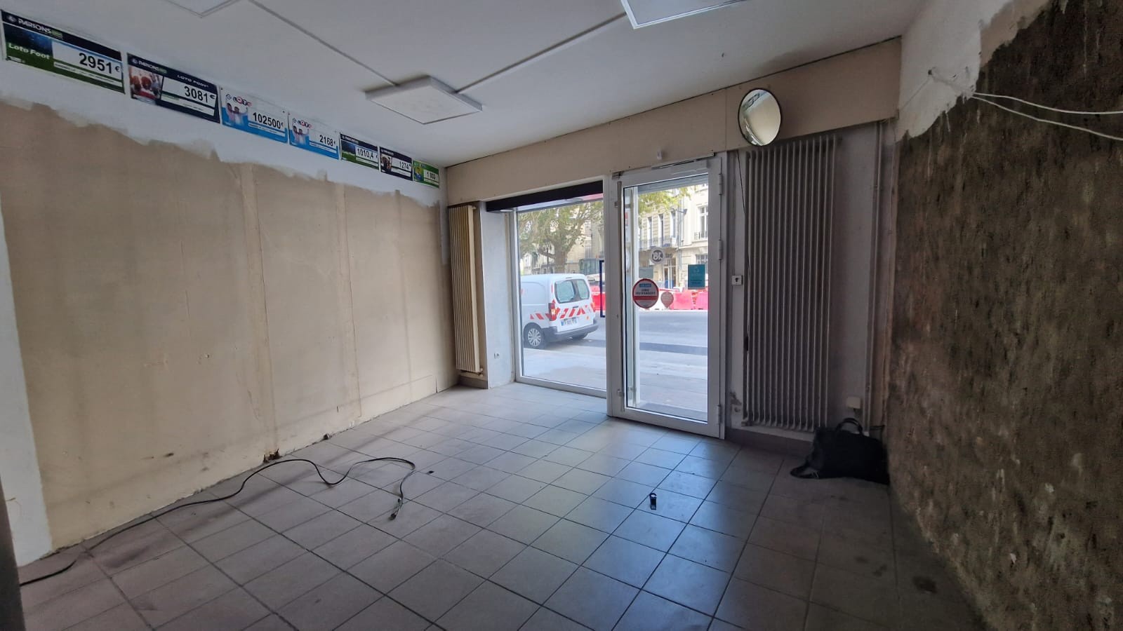 Vente Bureau / Commerce à Bordeaux 0 pièce