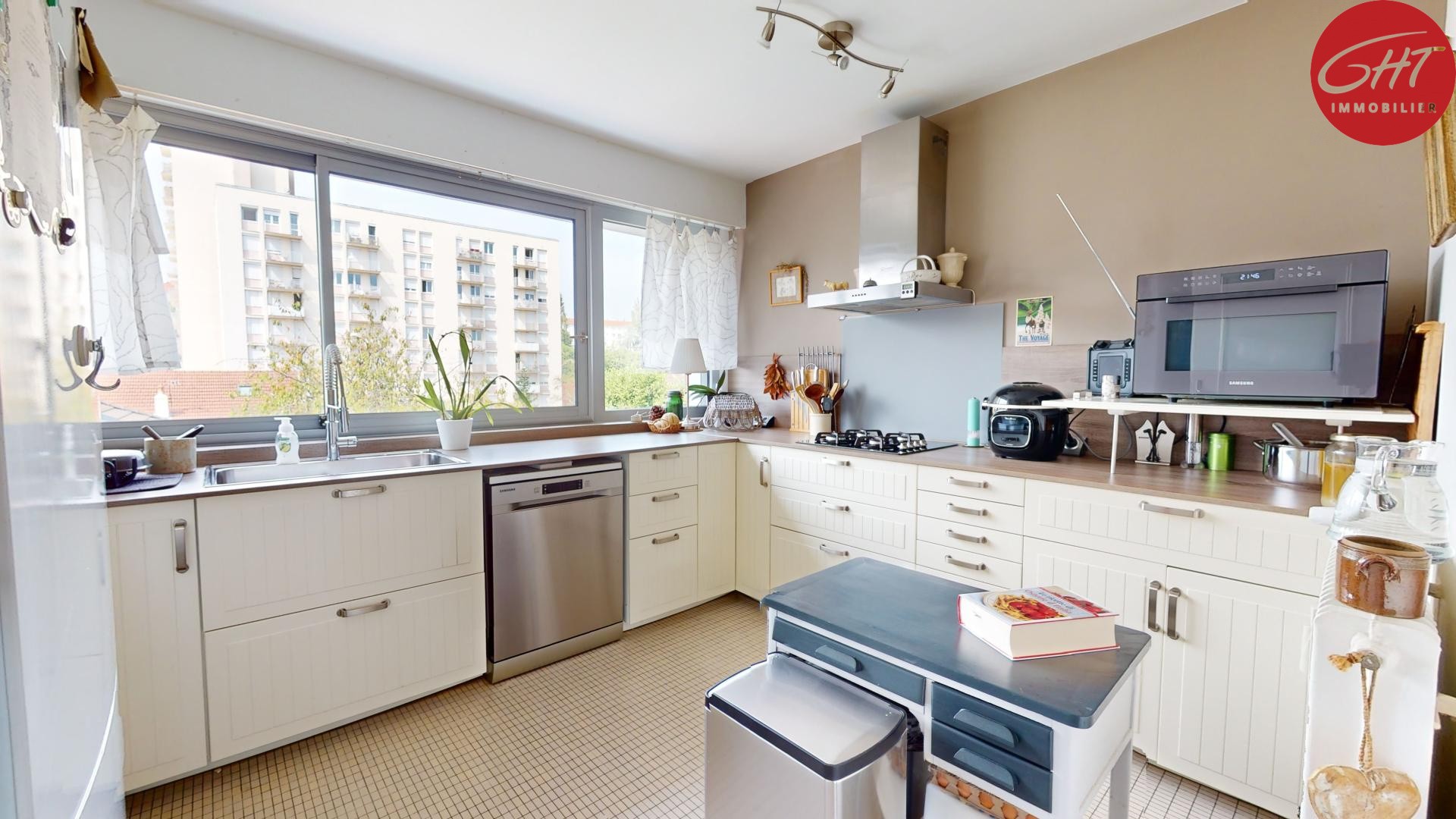 Vente Appartement à Besançon 7 pièces