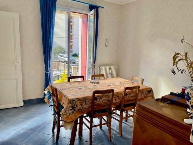 Location Appartement à Amélie-les-Bains-Palalda 3 pièces