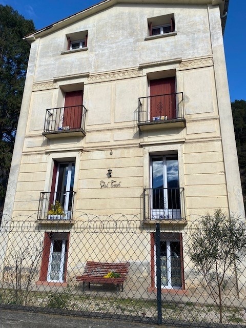 Location Appartement à Amélie-les-Bains-Palalda 3 pièces