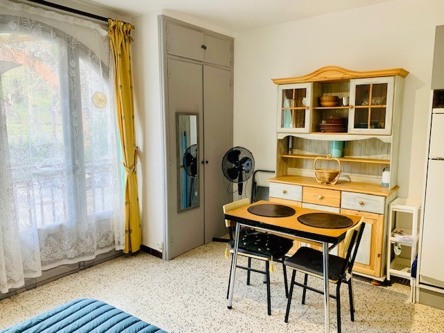 Location Appartement à Amélie-les-Bains-Palalda 1 pièce