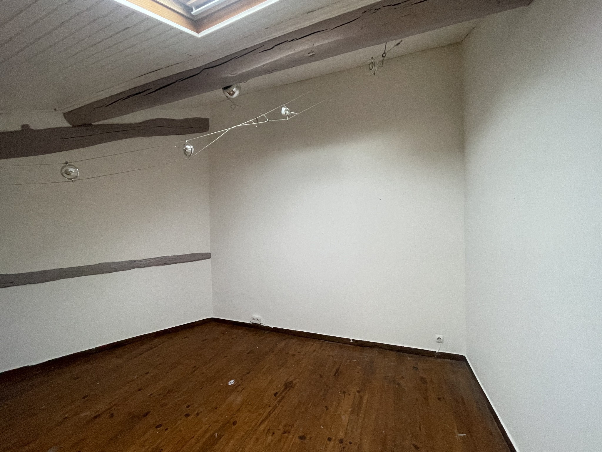 Vente Bureau / Commerce à Marseille 4e arrondissement 5 pièces