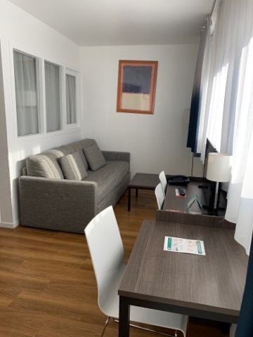 Vente Appartement à Paris Buttes-Chaumont 19e arrondissement 2 pièces