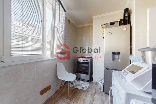 Vente Appartement à Paris Butte-Montmartre 18e arrondissement 3 pièces