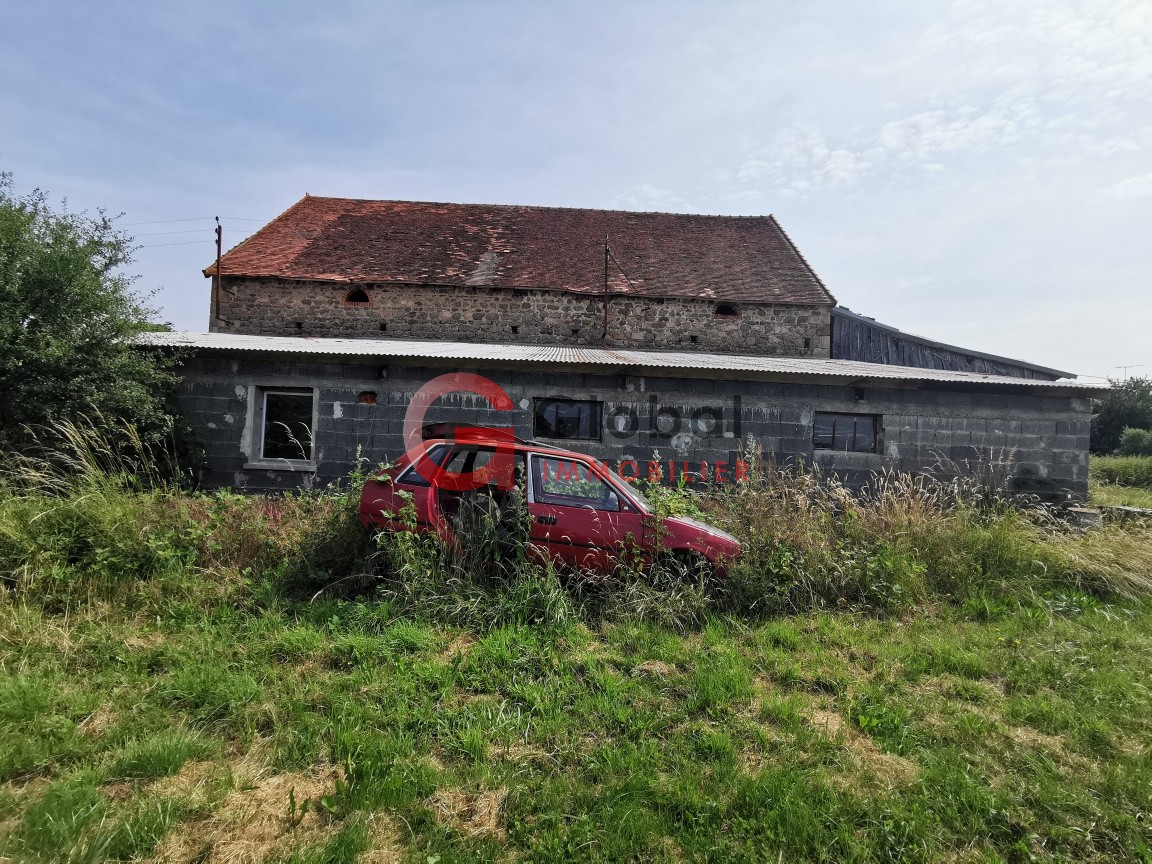 Vente Maison à Saint-Priest-en-Murat 5 pièces