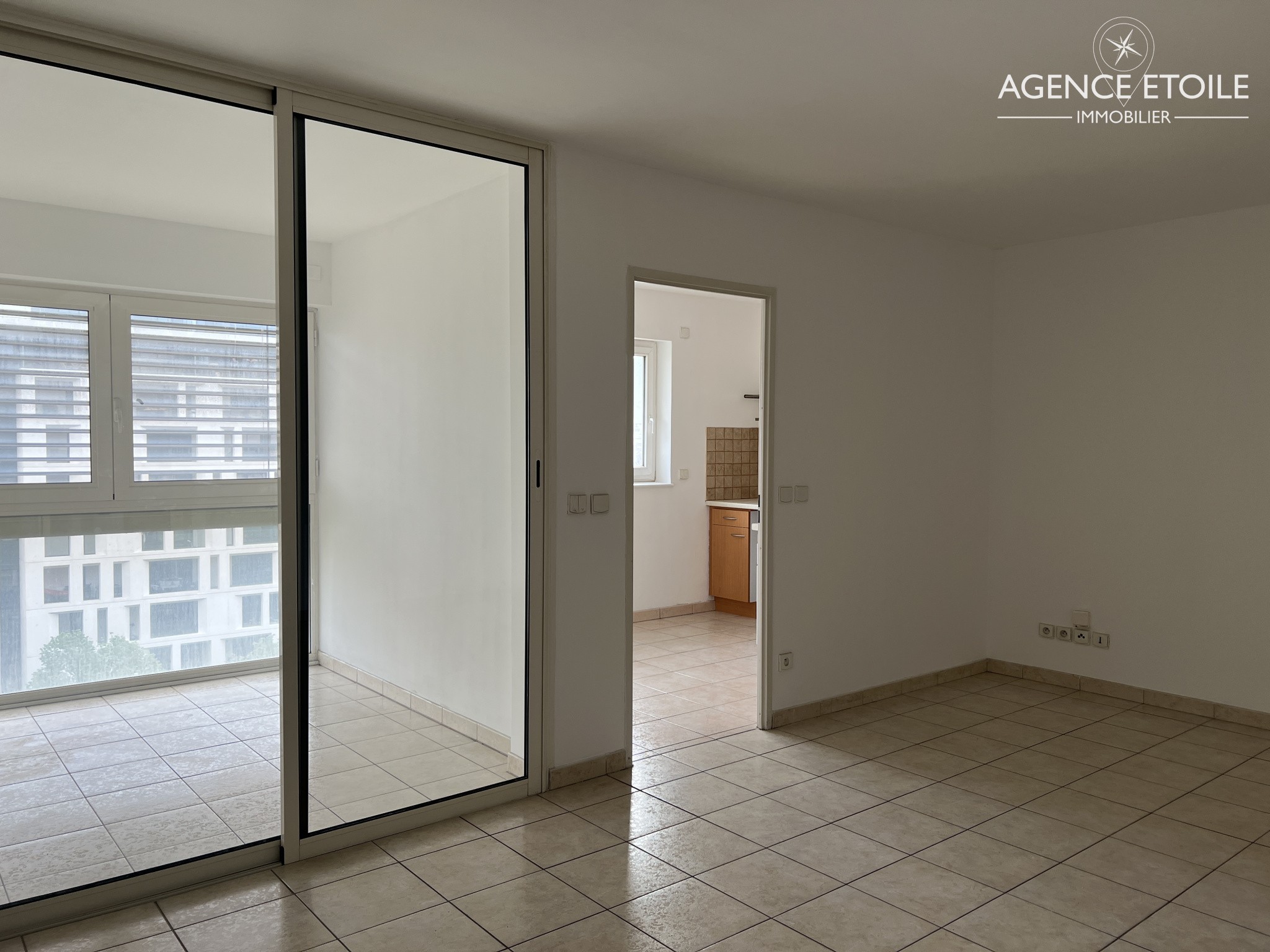 Location Appartement à Marseille 8e arrondissement 2 pièces