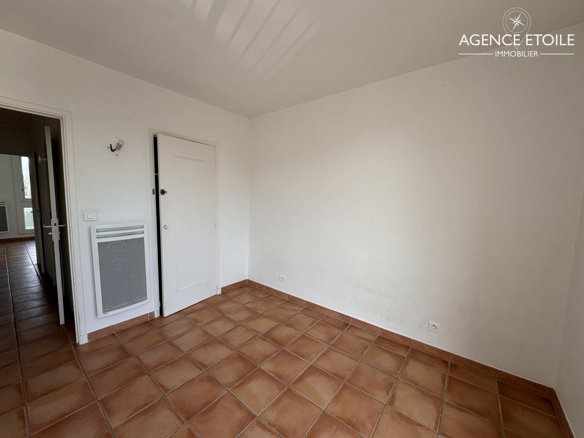 Location Appartement à Marseille 8e arrondissement 3 pièces