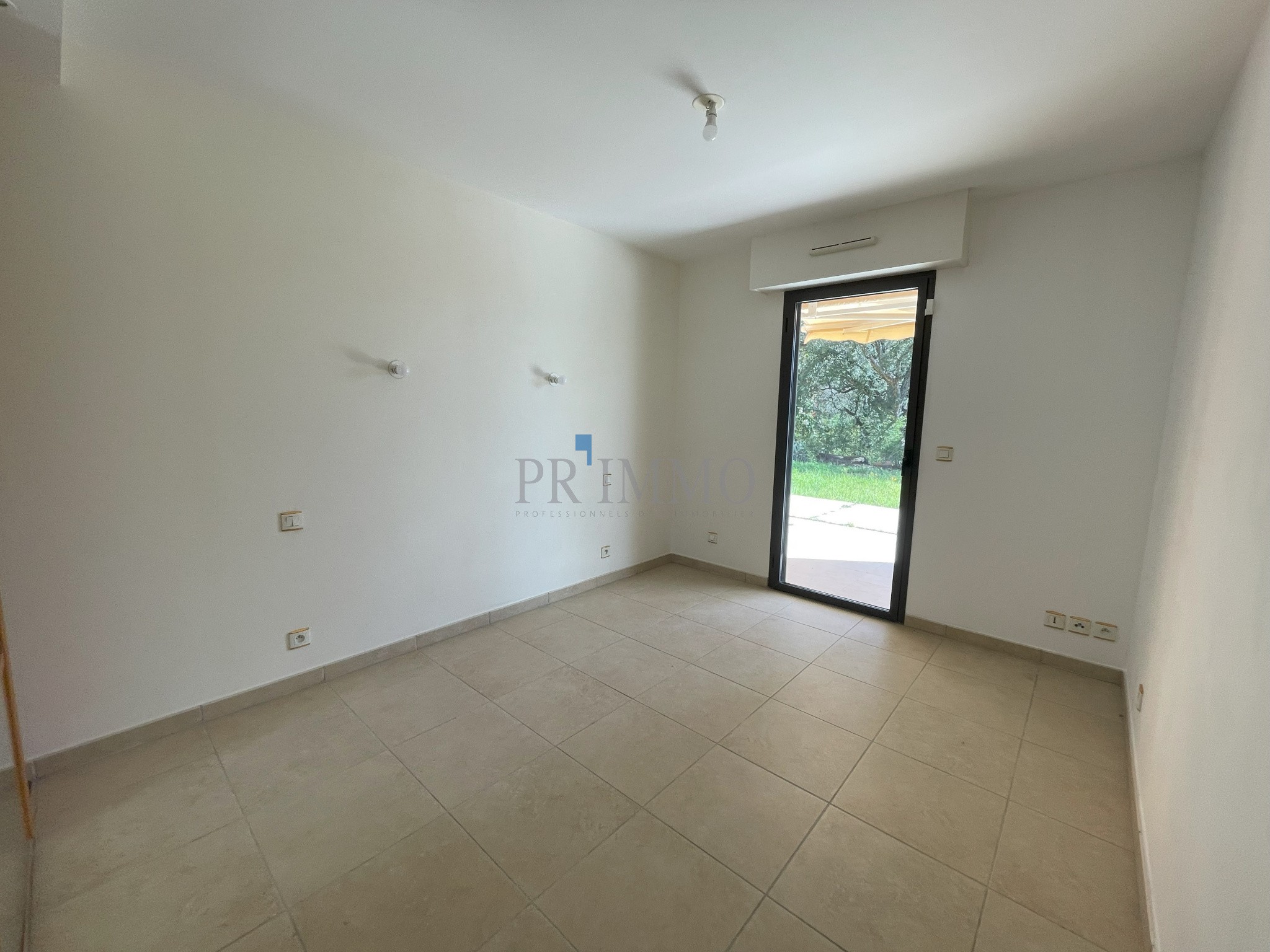 Vente Appartement à Saint-Raphaël 5 pièces