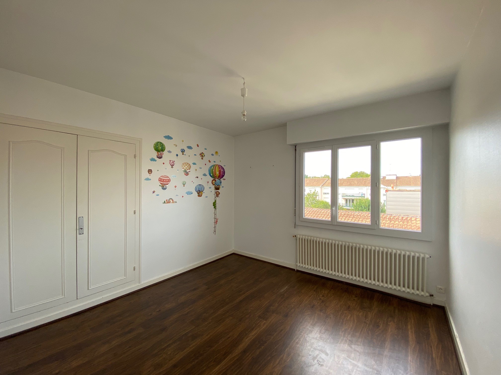 Location Appartement à Bordeaux 4 pièces