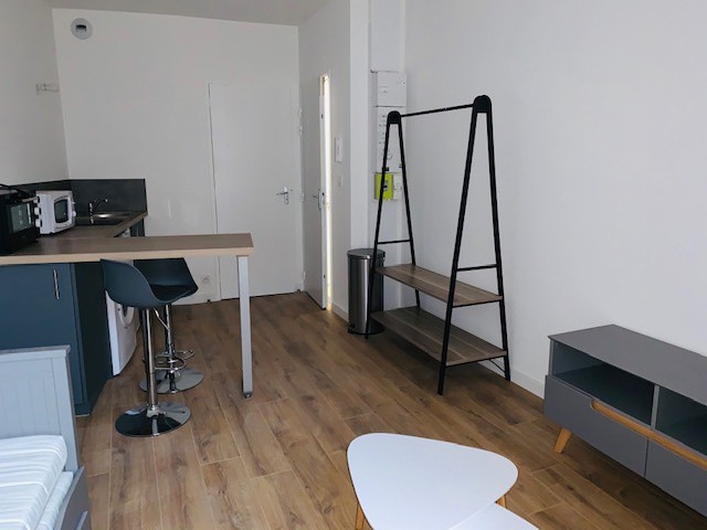 Location Appartement à Laval 1 pièce