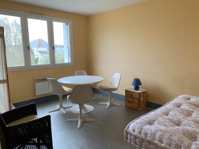 Location Appartement à Laval 1 pièce