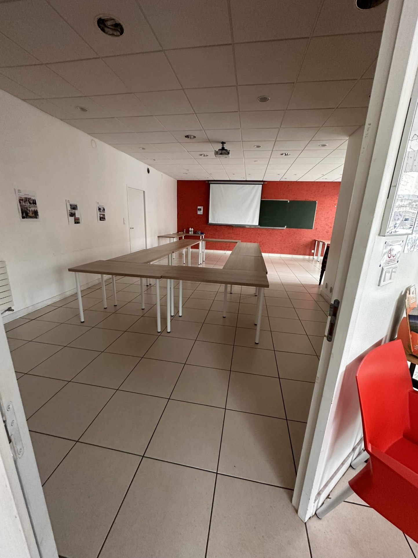 Location Bureau / Commerce à Angers 0 pièce