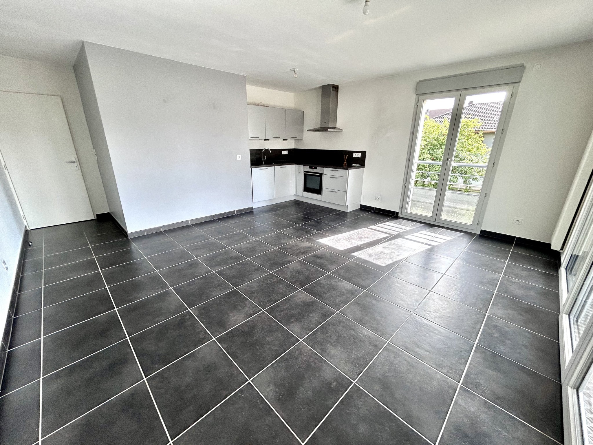 Vente Appartement à Ville-la-Grand 3 pièces