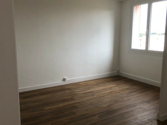 Location Appartement à Bourg-Saint-Andéol 4 pièces