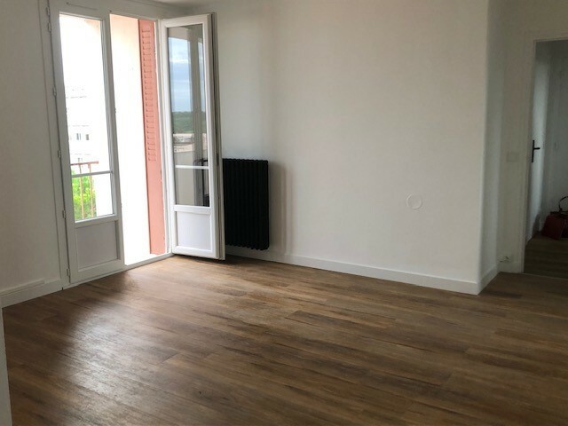 Location Appartement à Bourg-Saint-Andéol 4 pièces