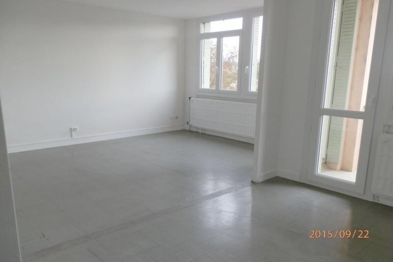 Location Appartement à Pierrelatte 4 pièces