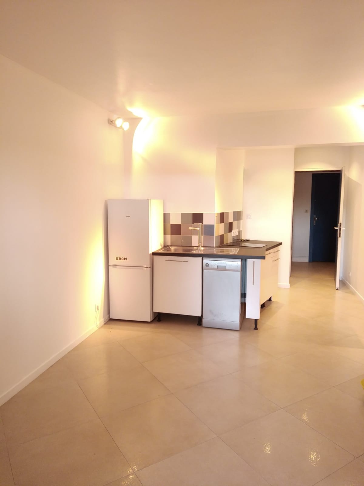 Vente Appartement à Hyères 1 pièce