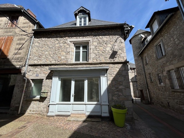 Vente Maison à Ussel 3 pièces