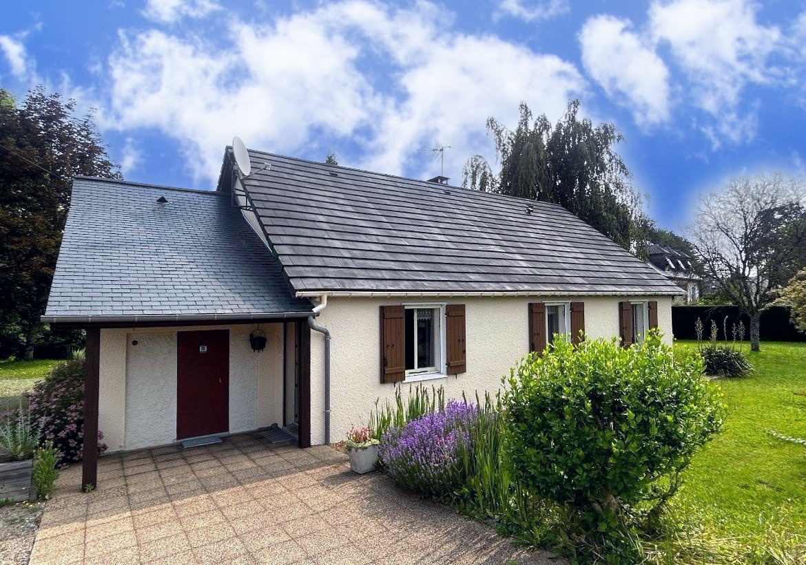 Vente Maison à Montaignac-Saint-Hippolyte 6 pièces