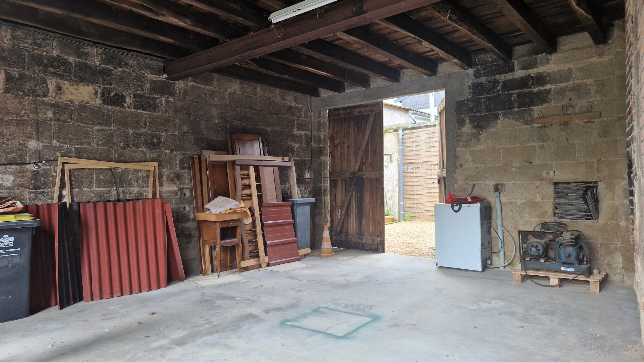 Vente Bureau / Commerce à Arnac-Pompadour 7 pièces