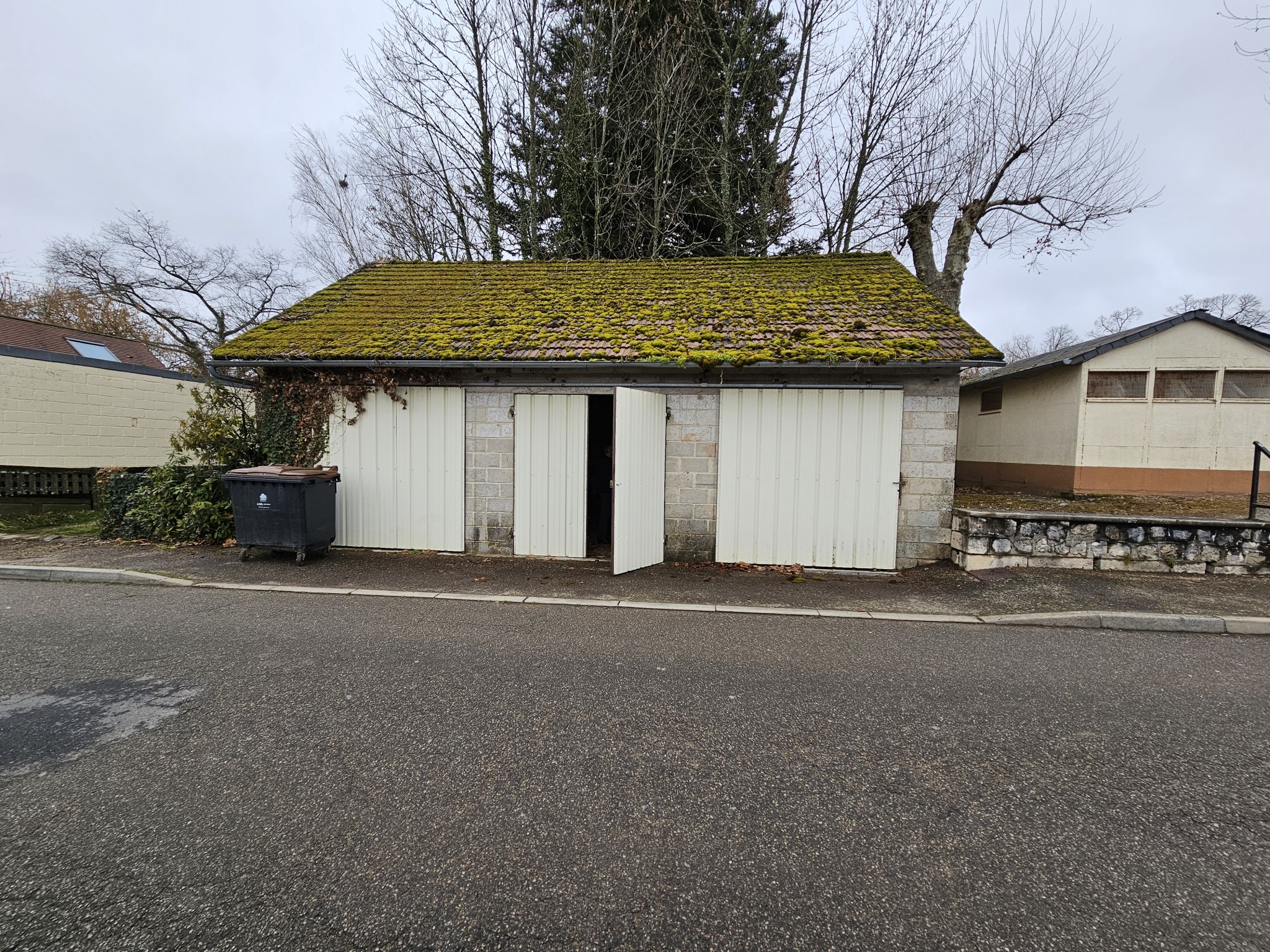 Vente Garage / Parking à Lubersac 0 pièce