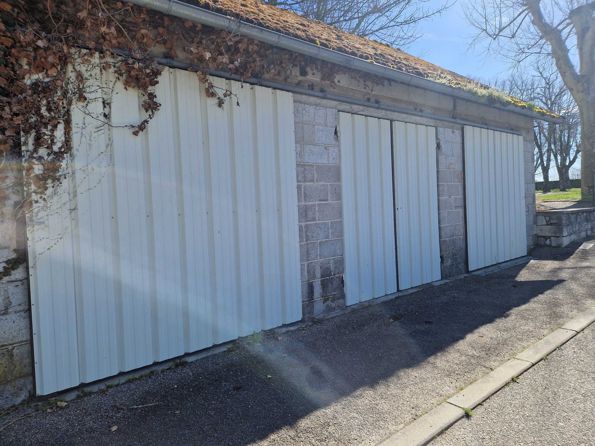 Vente Garage / Parking à Lubersac 0 pièce