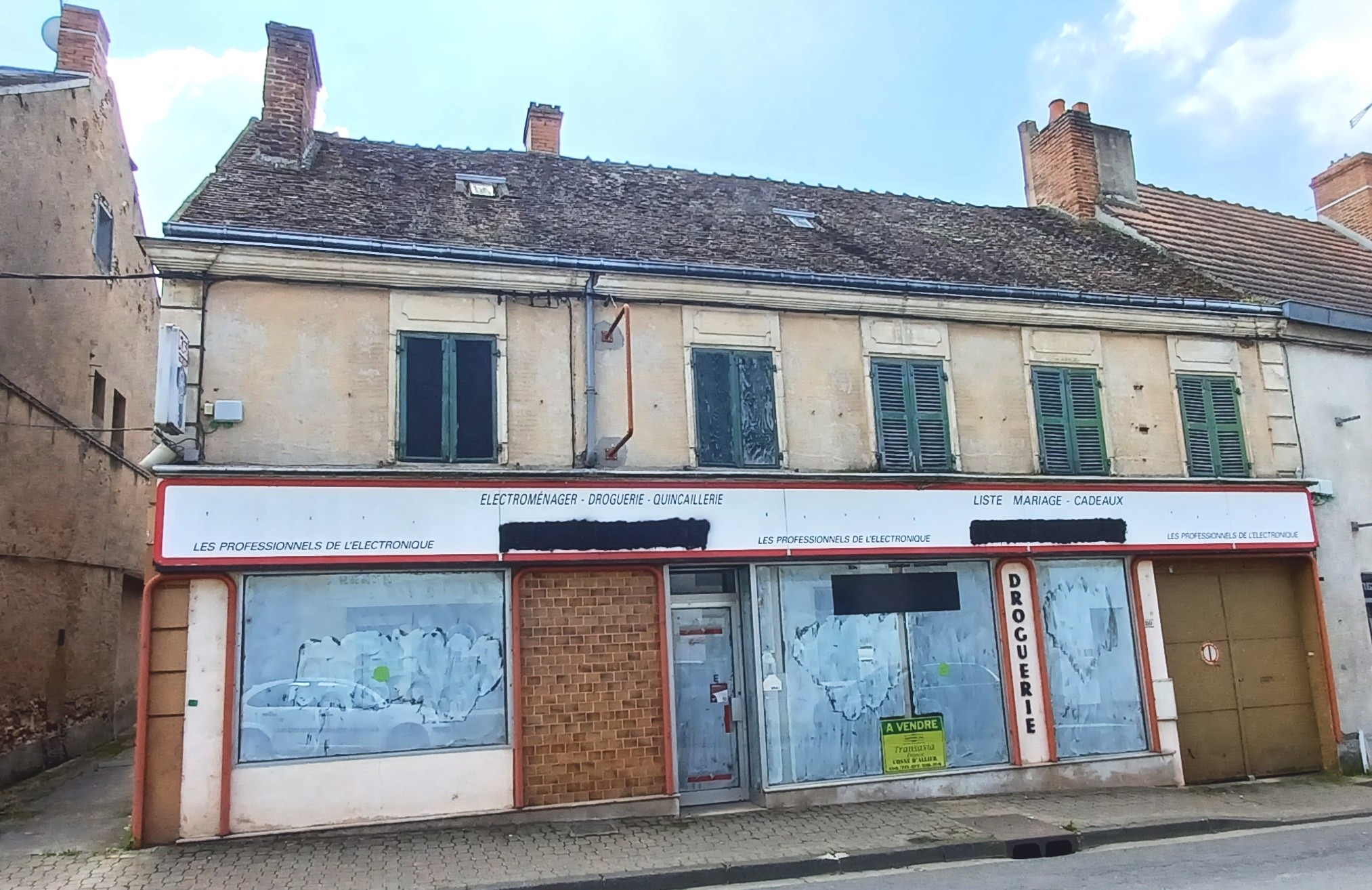 Vente Bureau / Commerce à Cosne-d'Allier 0 pièce