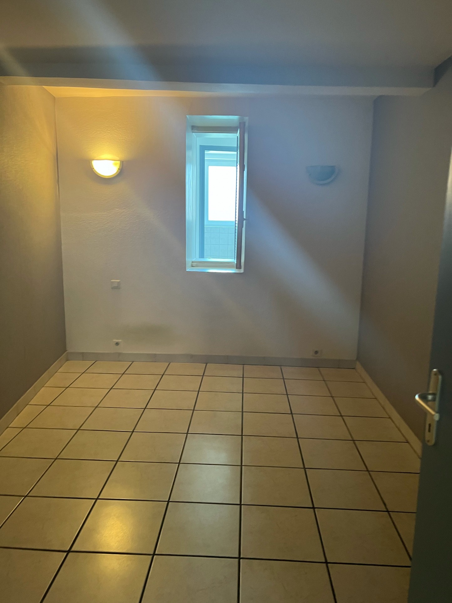 Location Appartement à Saint-Vallier 1 pièce