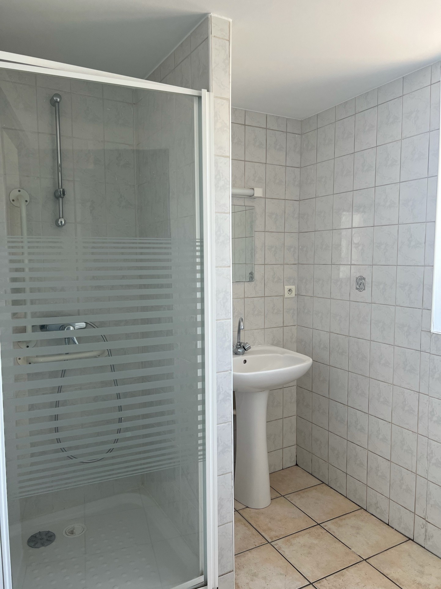 Location Appartement à Saint-Vallier 1 pièce