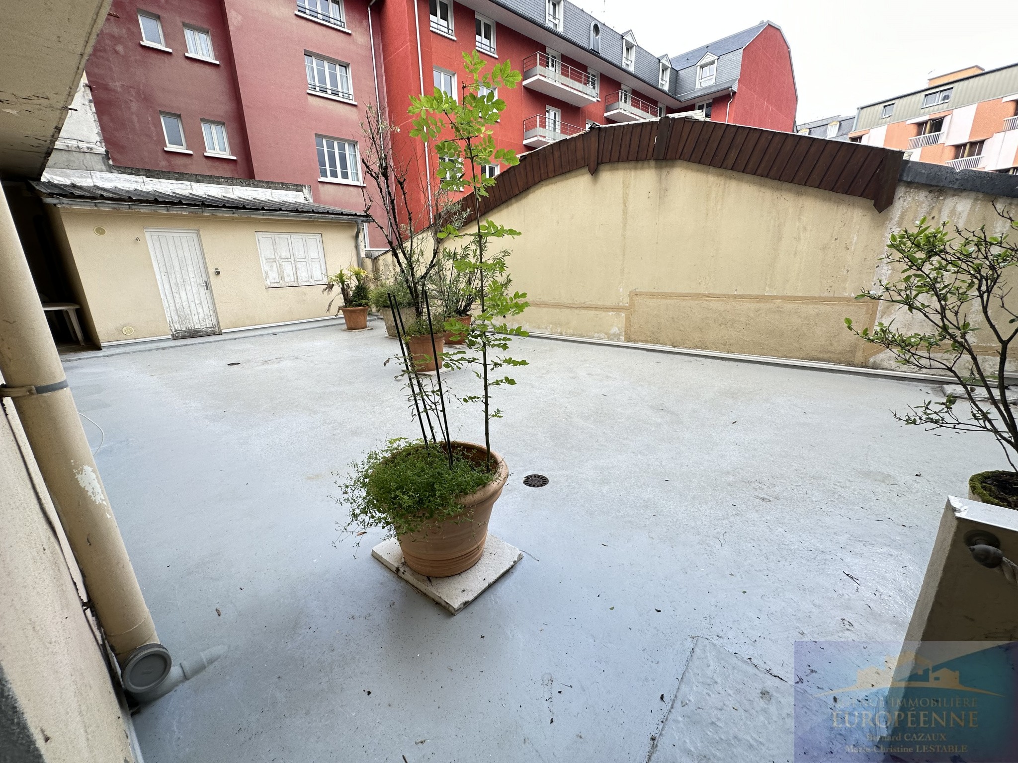 Vente Appartement à Lourdes 9 pièces