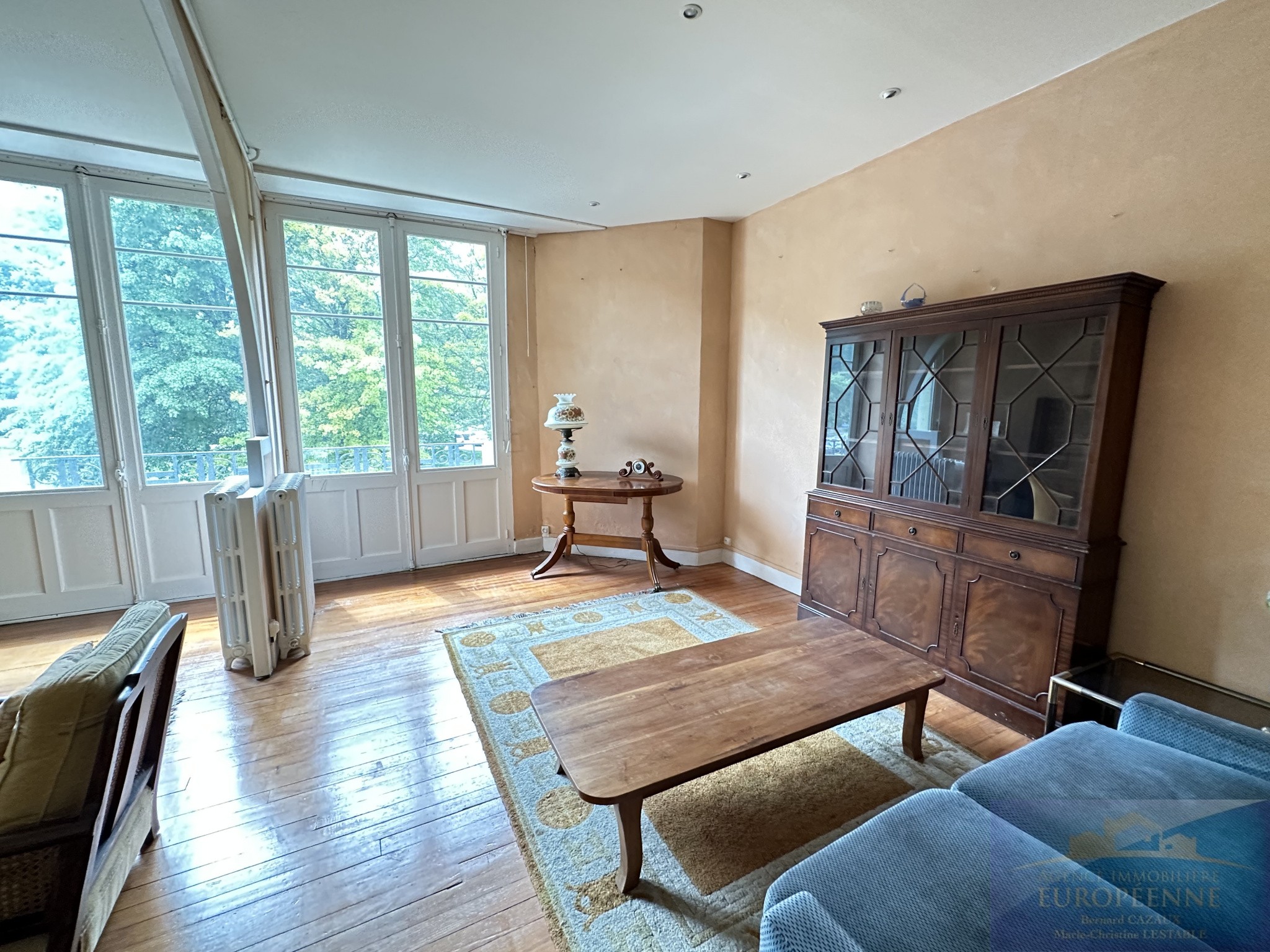 Vente Appartement à Lourdes 9 pièces