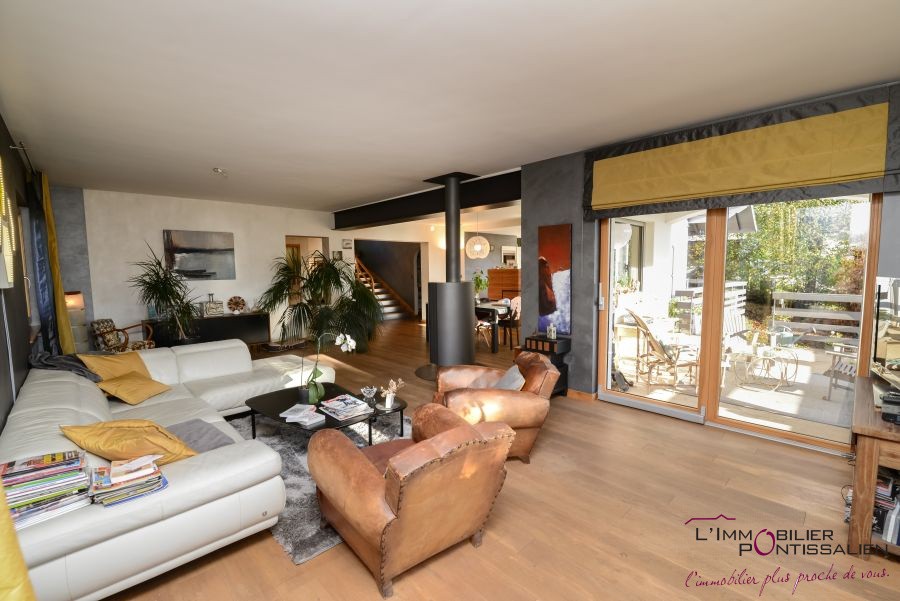 Vente Maison à Pontarlier 15 pièces