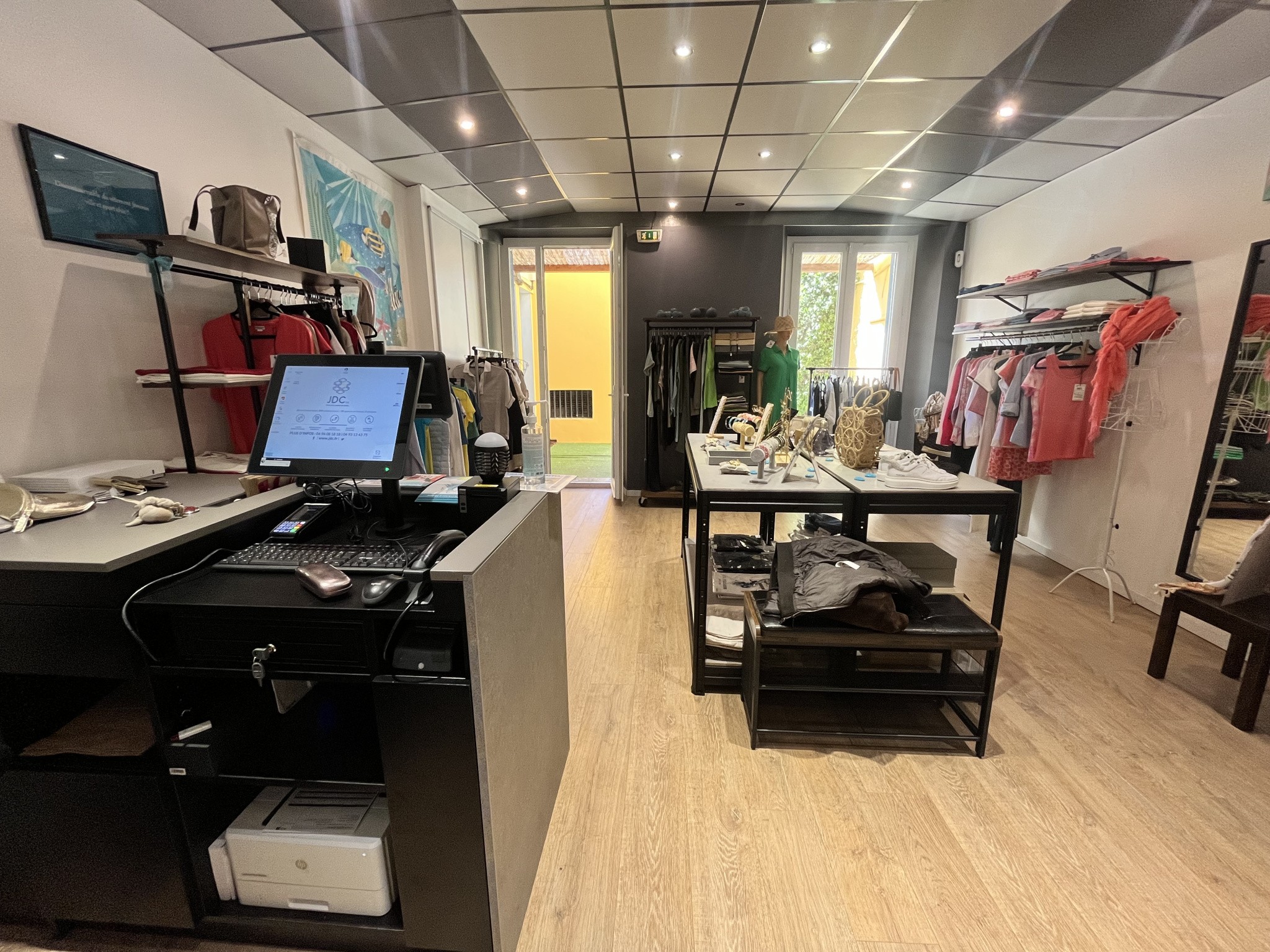 Vente Bureau / Commerce à Hyères 0 pièce