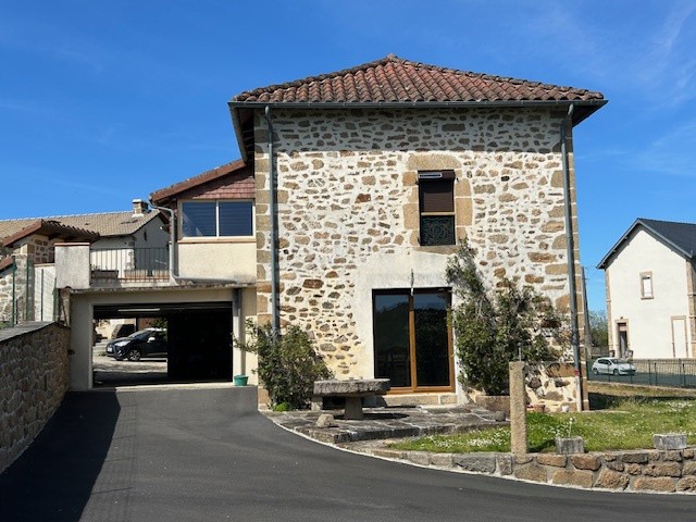 Vente Maison à Cros-de-Montvert 7 pièces