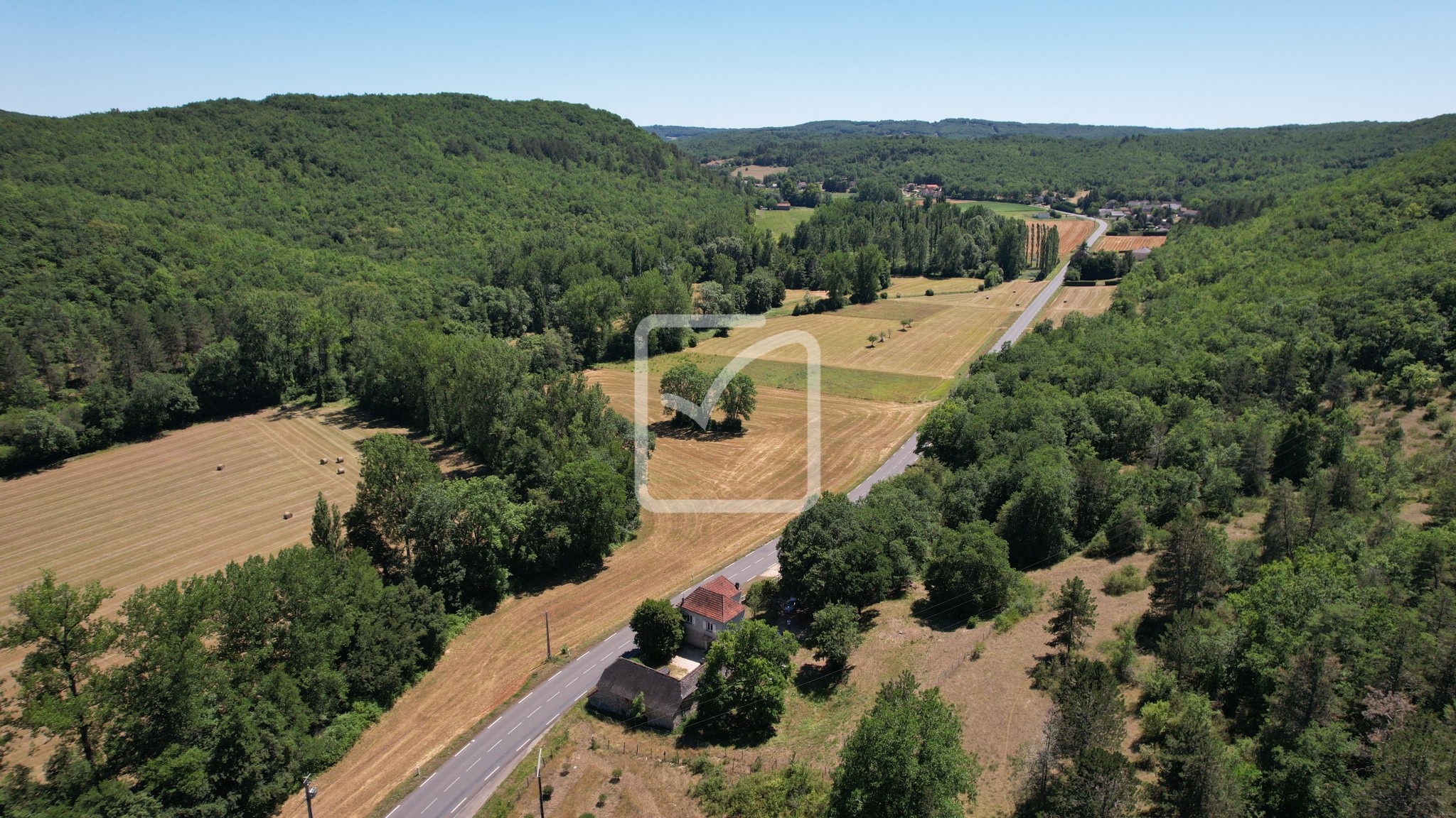 Vente Maison à Saint-Amand-de-Coly 6 pièces