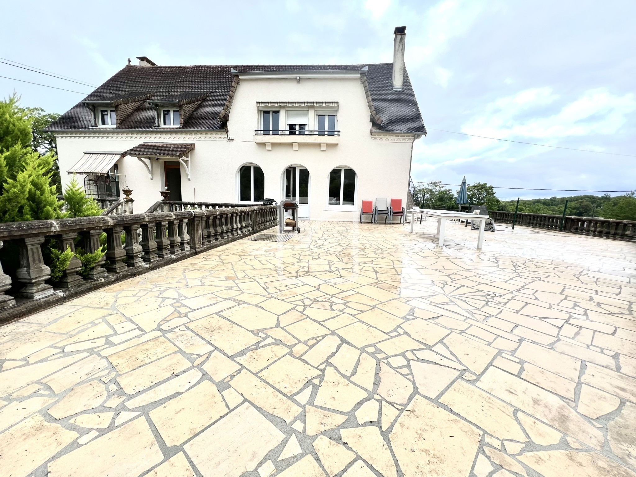 Vente Maison à Terrasson-Lavilledieu 12 pièces