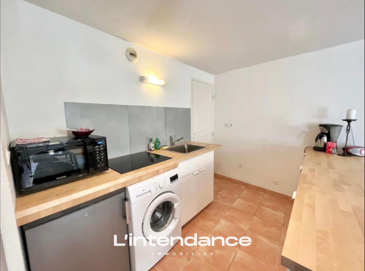 Location Appartement à Hyères 2 pièces