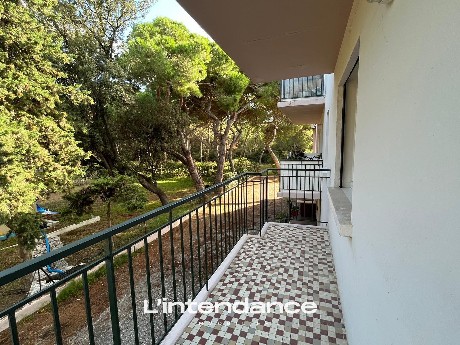 Location Appartement à Hyères 2 pièces